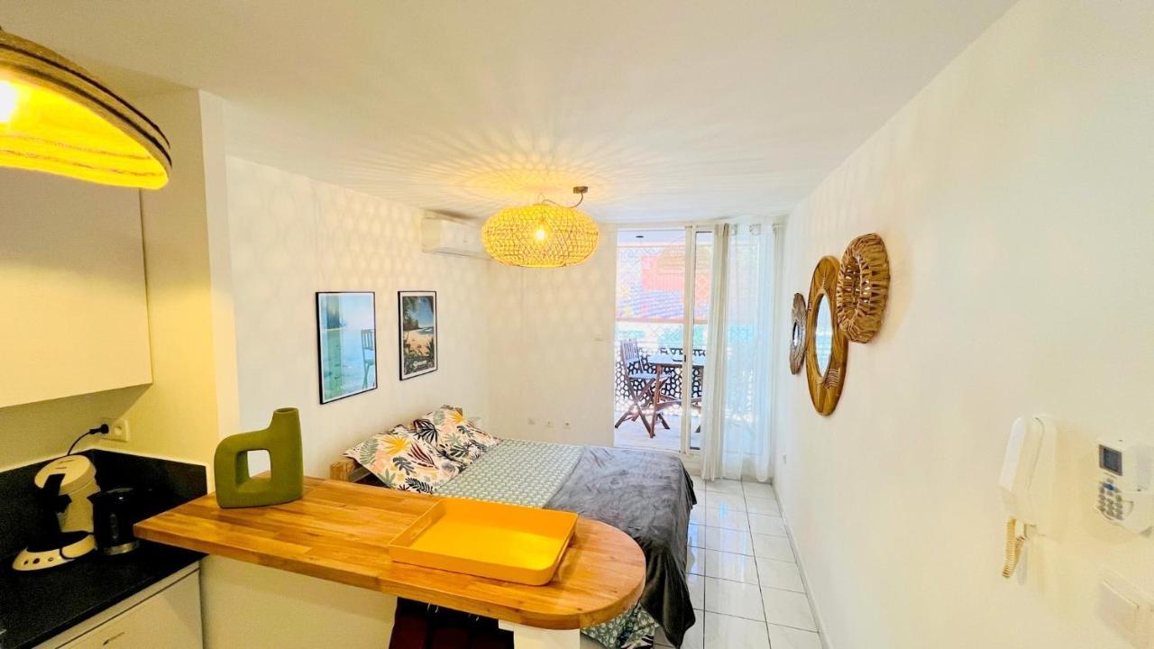 Studio Le Dina St Gilles Boucan Canot Saint-Gilles Les Bains Exterior photo