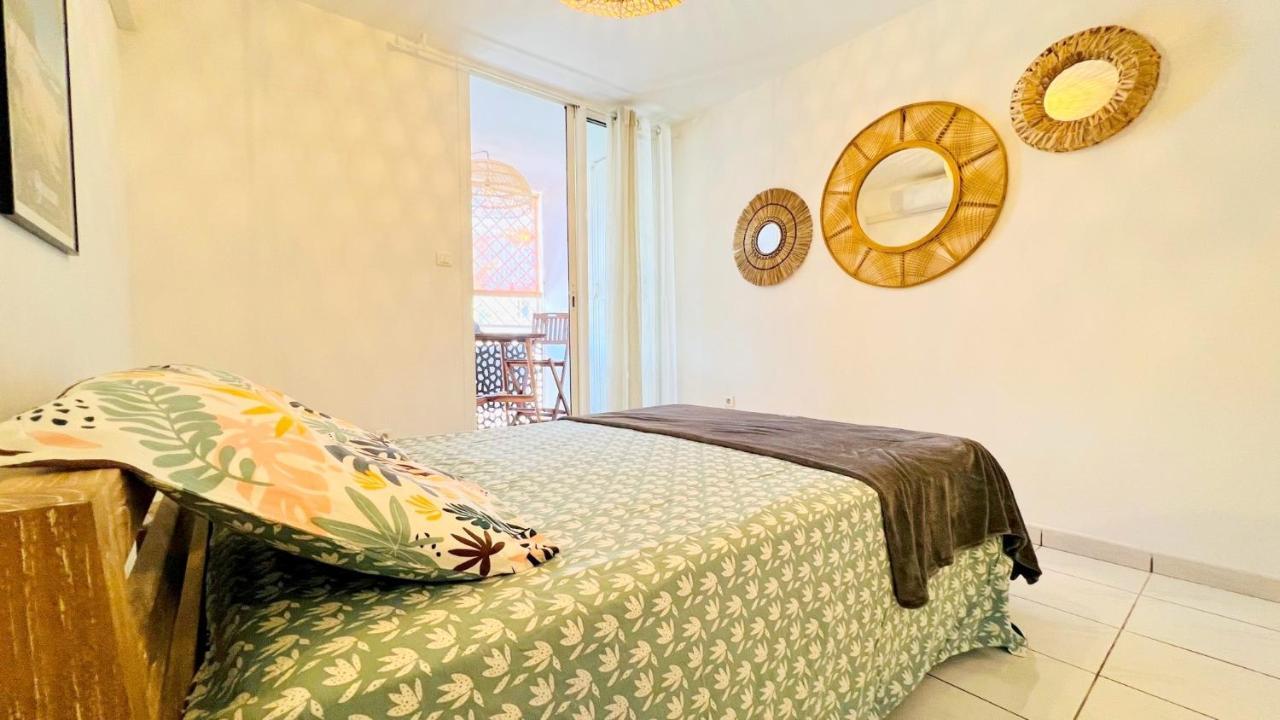 Studio Le Dina St Gilles Boucan Canot Saint-Gilles Les Bains Exterior photo